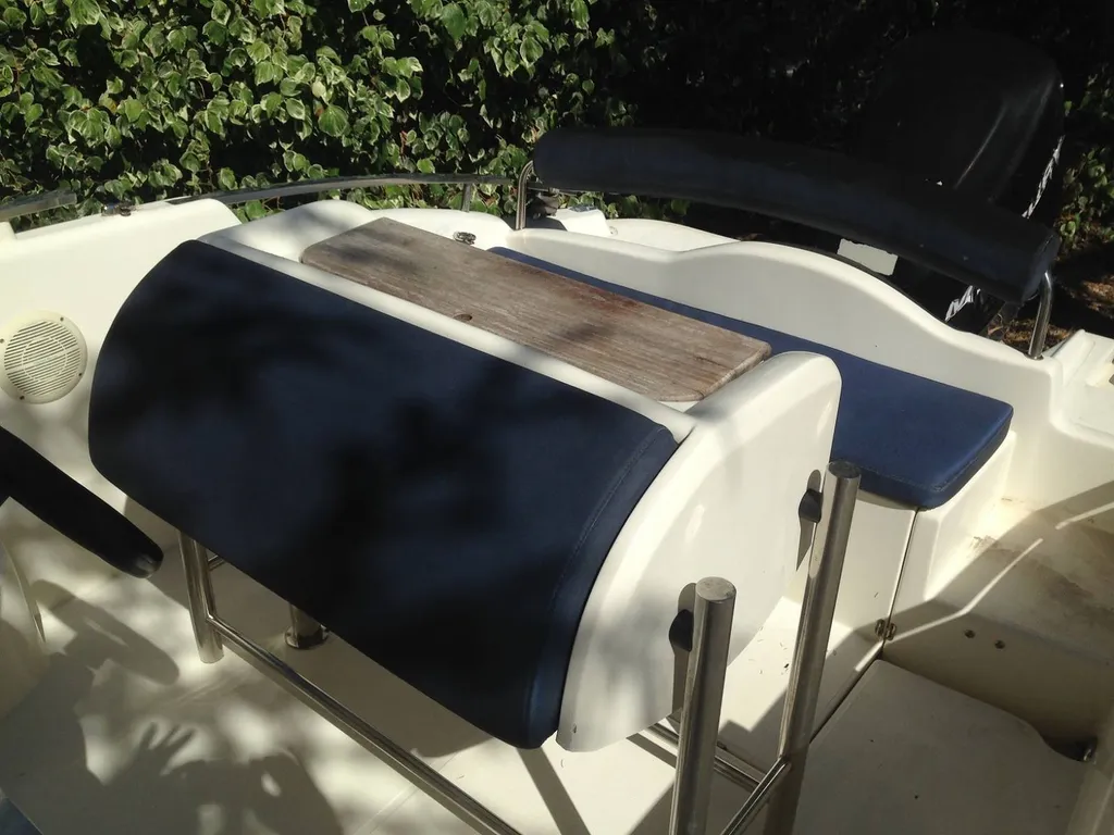 bateau pour 6 personnes occasion 