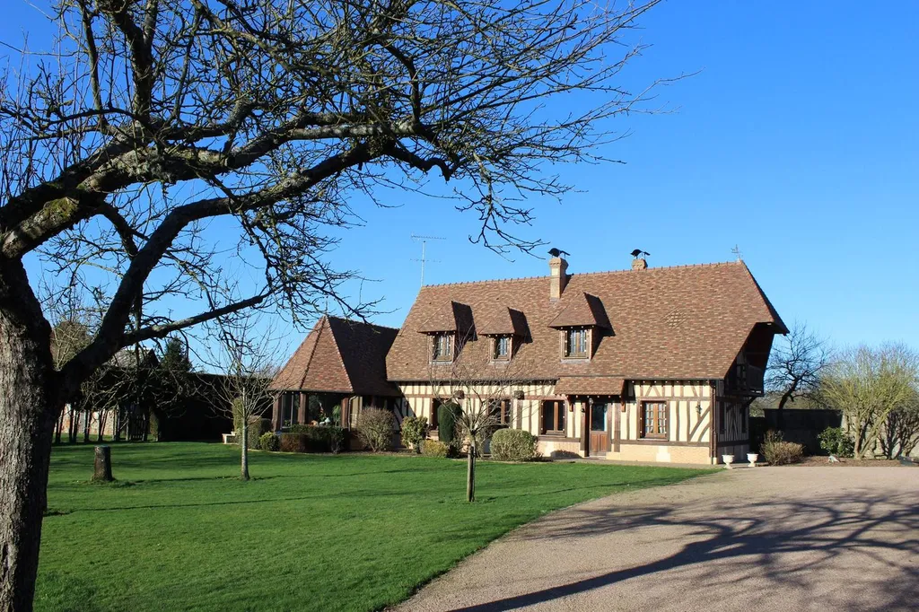 Terres et Demeures de Normandie vous invite à venir visiter cette propriété Calvados 14