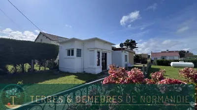 Maison de plage 46m² avec 2 chambres, pièce de vie et cuisine ouverte, cabanon 15m², vue mer et emplacement privilégié à Criel-sur-Mer 76910, proche plage.
