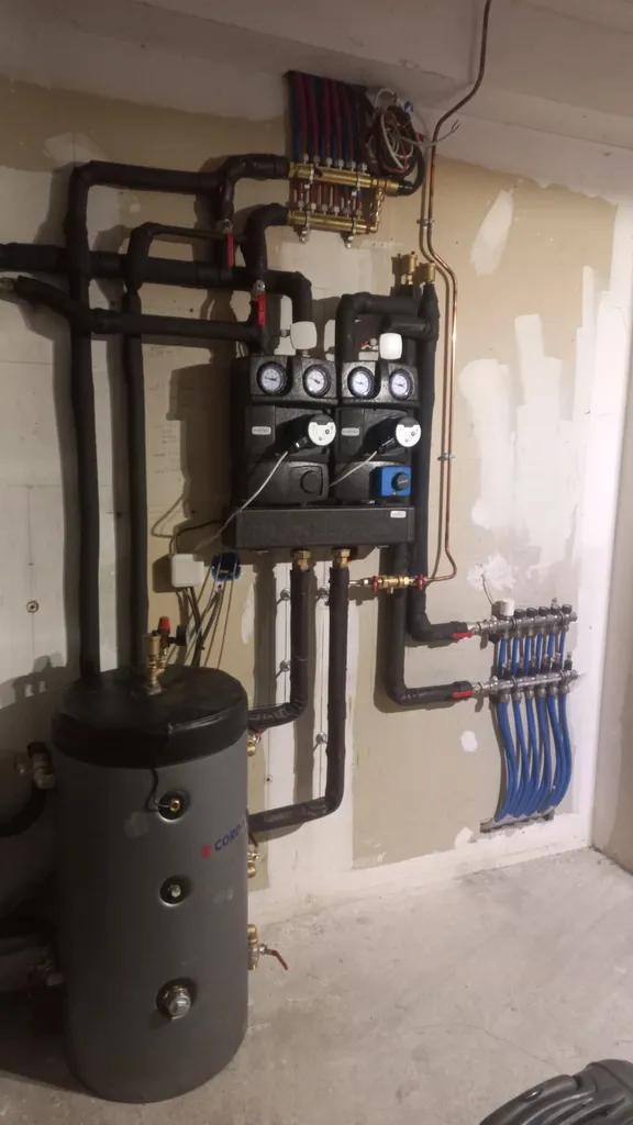 Installation d’une pompe à chaleur air/eau Panasonic avec production d’eau chaude sanitaire à Mions près de Lyon