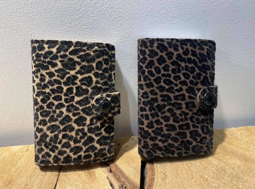  Mini Wallet SECRID chez La Suite By Urban Chic à Dieppe