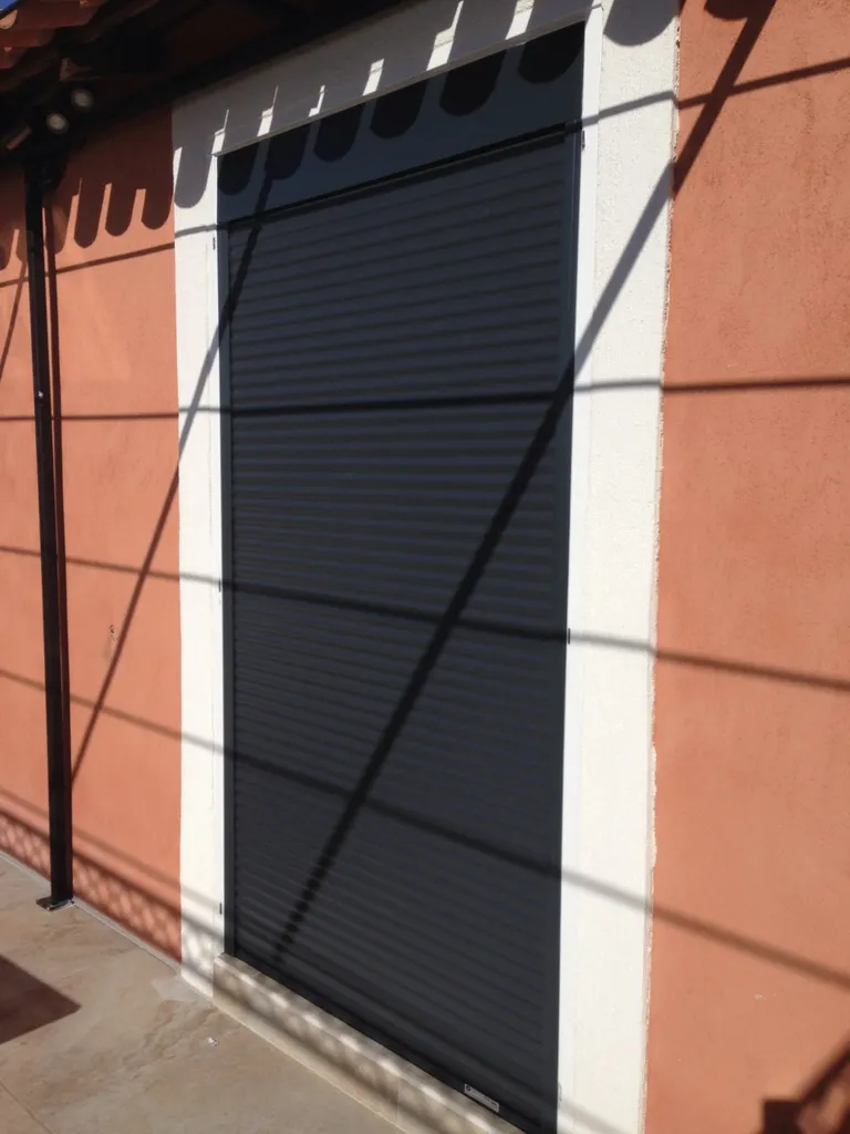 Volets roulants en alu sur Martigues (après)