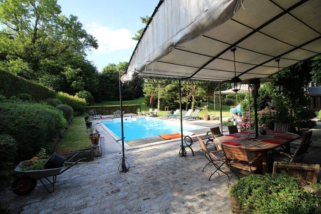 A vendre propriété normande à colombages en Normandie