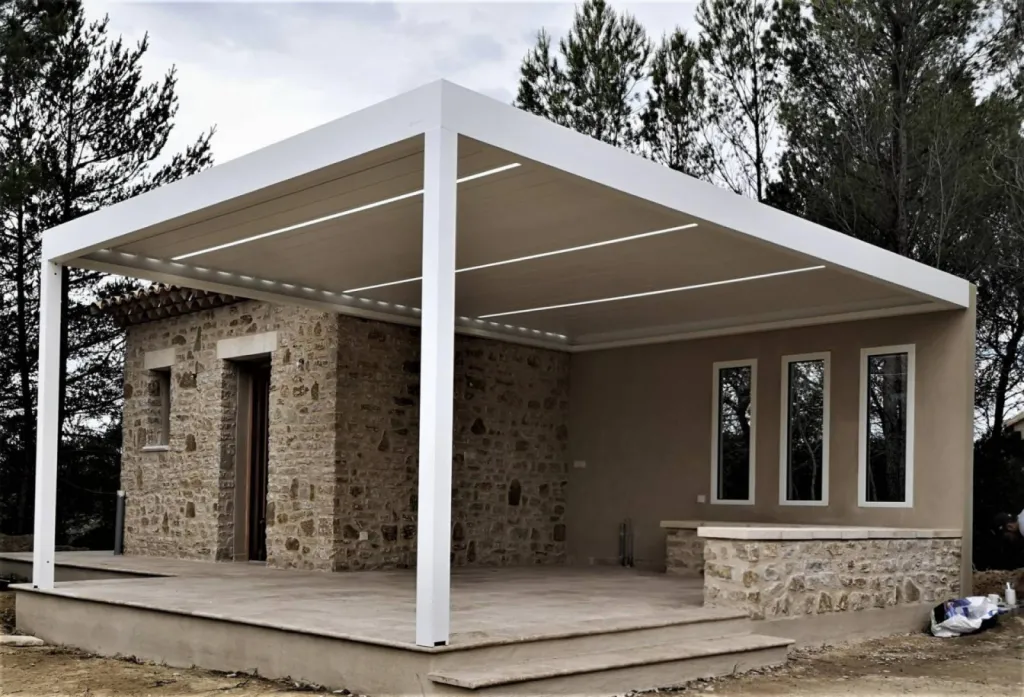 pergola ALGARVE bio climatique vaison la romaine (84)