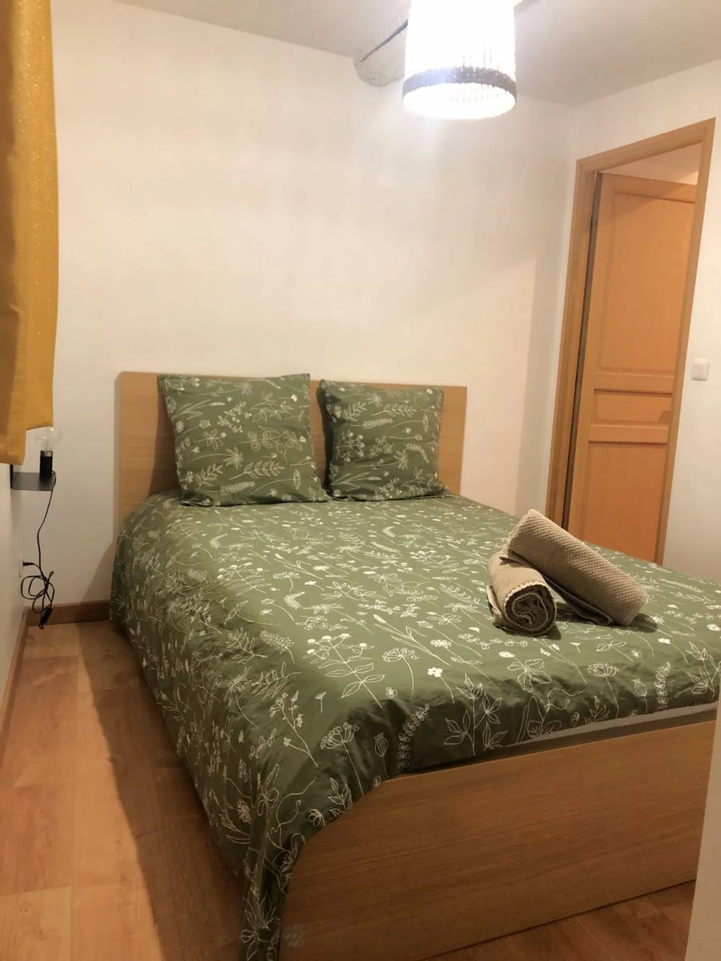 Appartement T2/3 Cassis  rez-de-chaussée dans une rue piétonne derrière le port