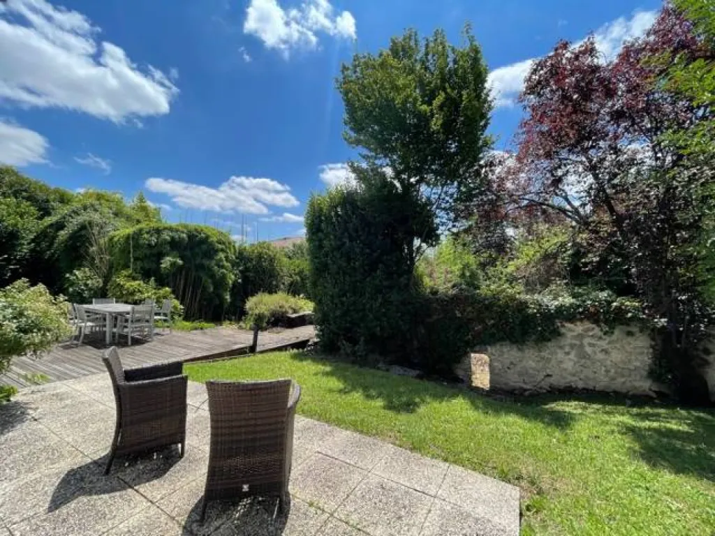Vendue Maison d'architecte Bordeaux Caudéran  Avec terrain arboré et piscine