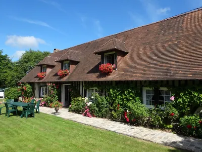 MAISON NORMANDE proche Cambremer - Pont l'Evêque