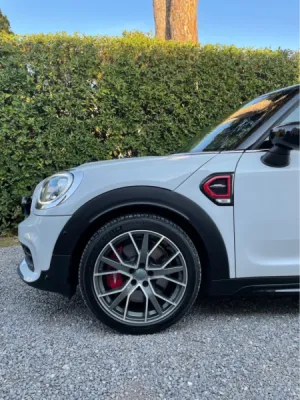 Pose un film de protection PPF XPEL sur Mini Coutryman JCW à Cagnes-sur-Mer proche de Vence