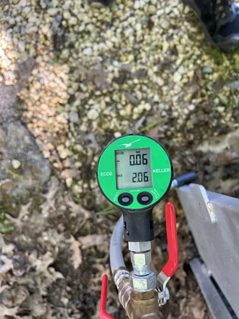 Photo d'une recherche de fuite non destructive suite à une surconsommation d'eau à Orléans dans le 45