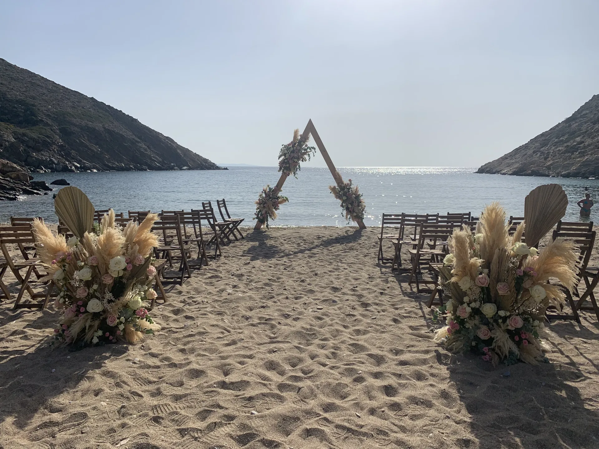 cérémonie sur la plage en grèce
