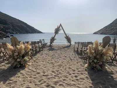 cérémonie sur la plage en grèce