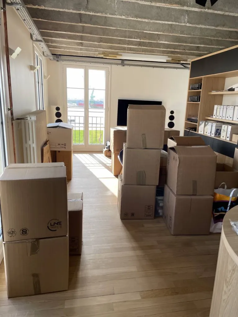 Déménagement d'une cave vers un appartement d'architecte à Le Havre