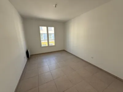 Appartement 3 pièce(s) 2 chambre(s) 71.46 m² Taradeau (83460)