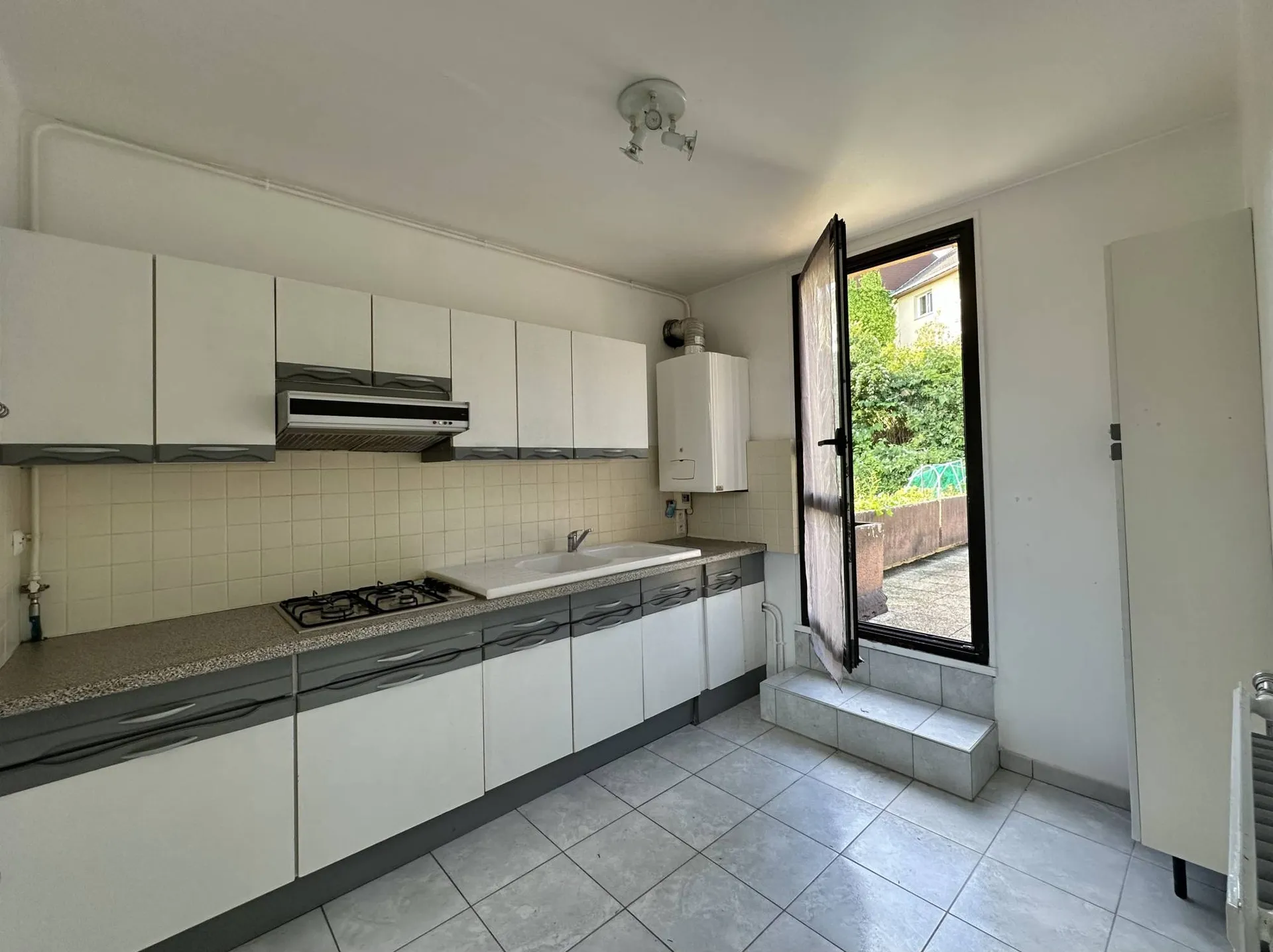 Appartement de 72.78m² avec 2 chambres, terrasse, parking sur les hauteurs de Dieppe 76.