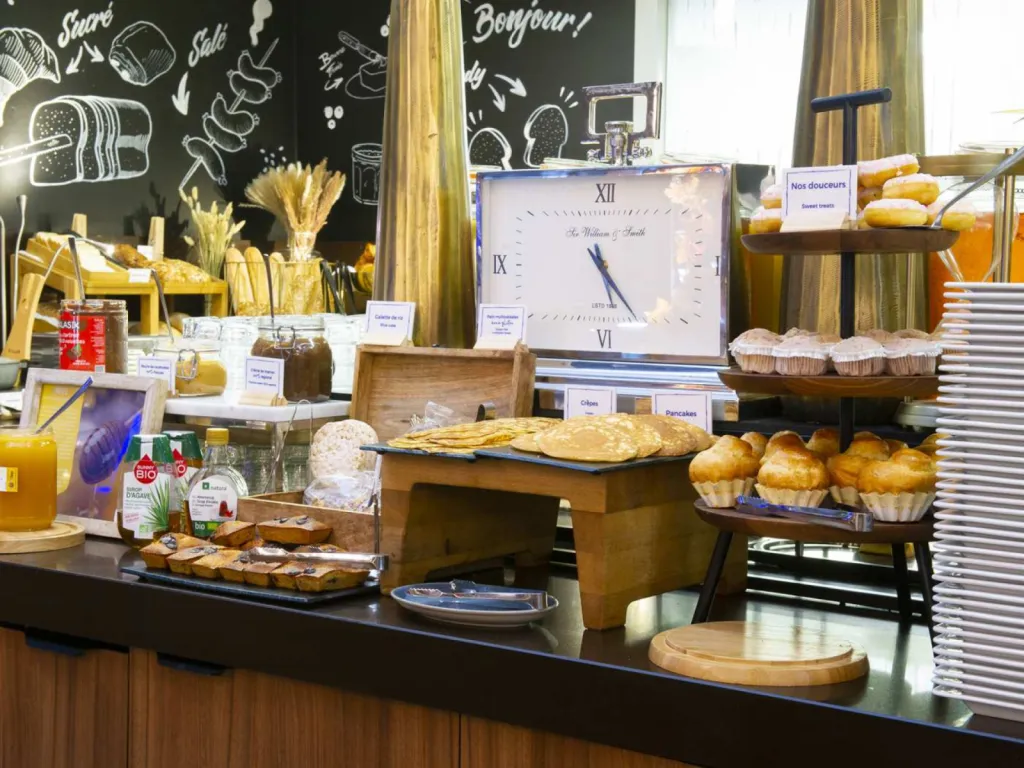 Reportage photographique petit déjeuner buffet Novotel pôle sans gluten