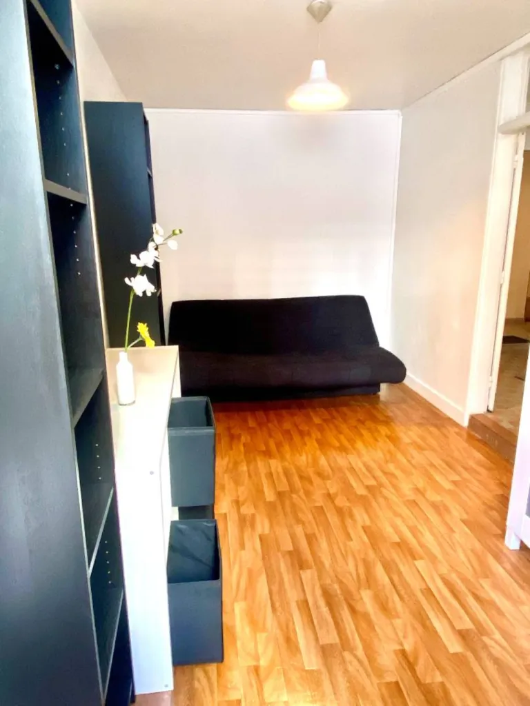 A proximité de la Gare et du Square Verdrel