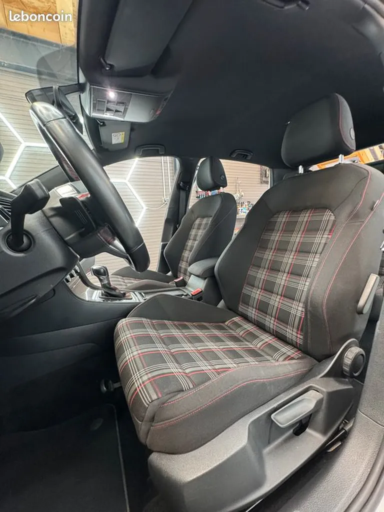 Acheter une Golf 7 GTI Performance de 2019 Essence VOLKSWAGEN avec boîte automatique à Présilly en Haute Savoie