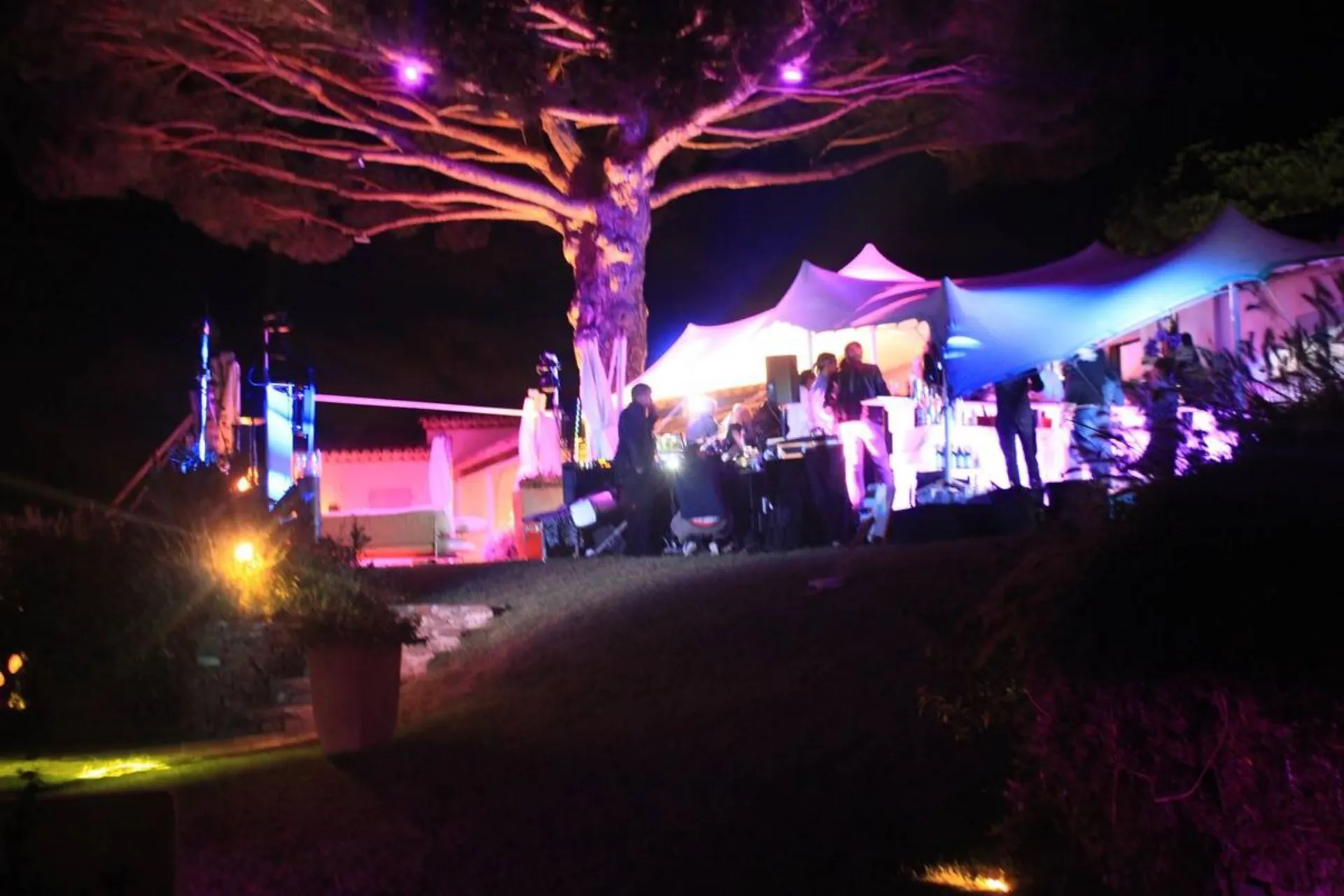 Réception privée haut de gamme et une soirée de gala VIP Cannes