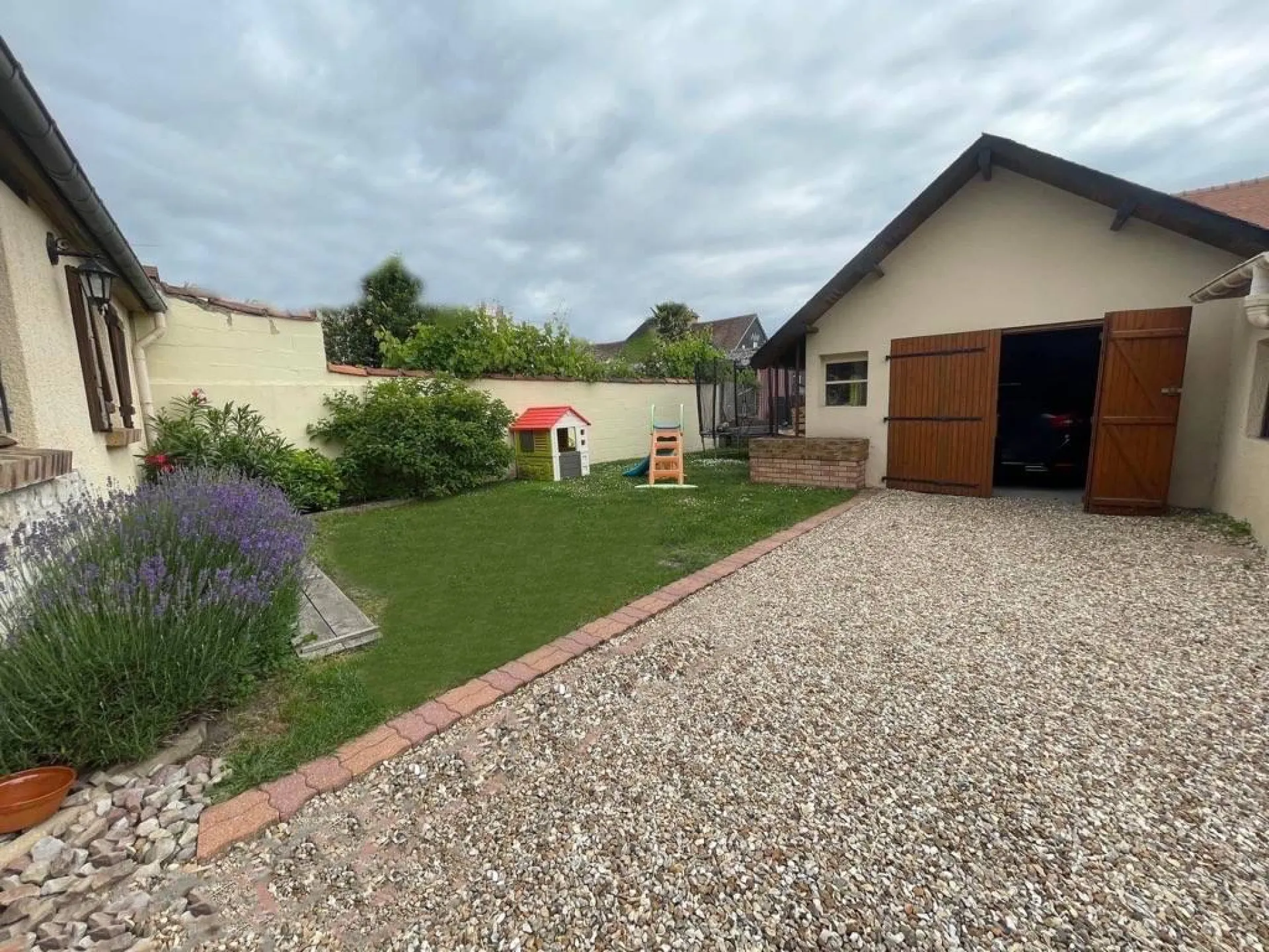 maison de ville avec garage