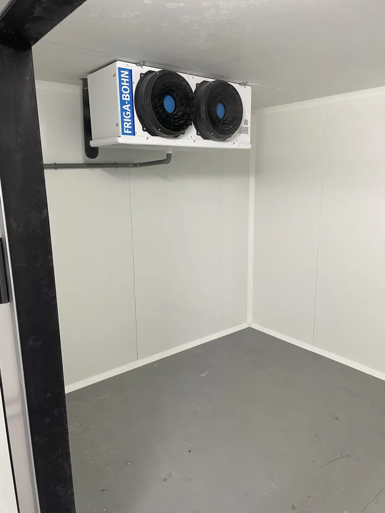vente et installation d une Chambre froide négative et positive à Bourgtheroulde 