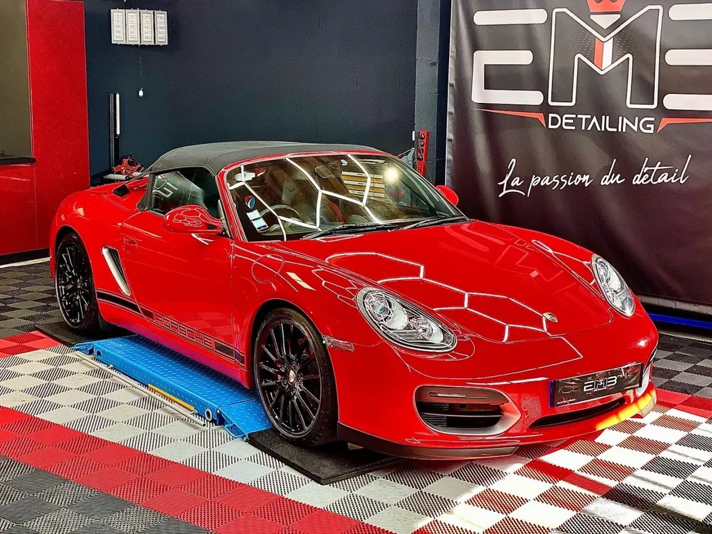 Traitement céramique Porsche Boxster Spyder la tour de salvagny 