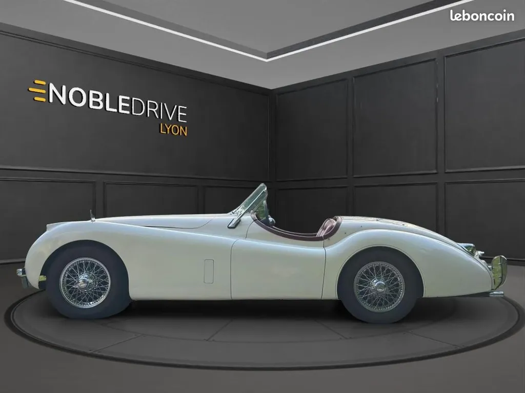 VENTE JAGUAR XK 120 OTS LHD/ÉTAT EXCEPTIONNEL/HISTORIQUE COMPLET/MATCHING NUMBER/29850km