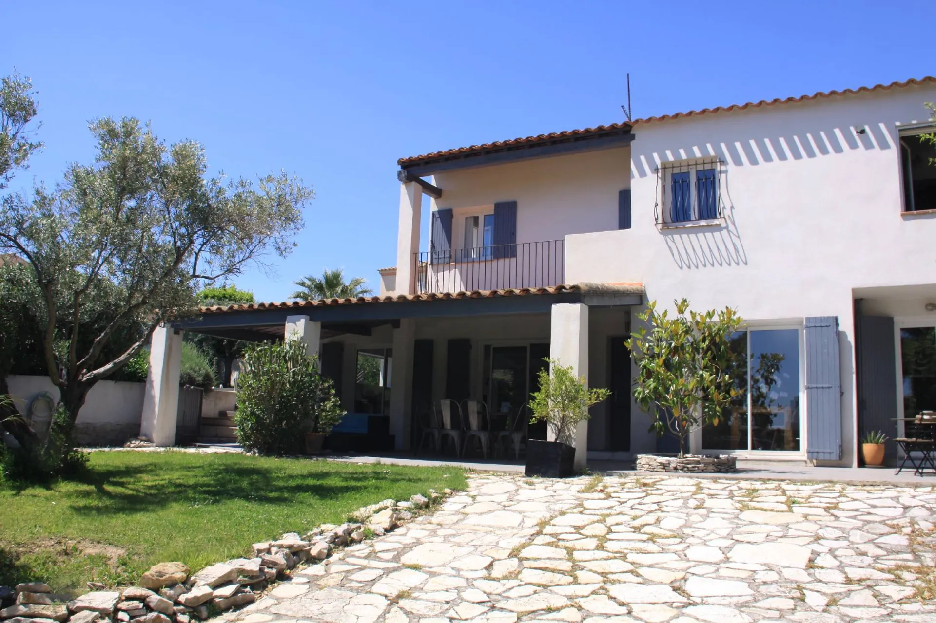 Maison T5 Cassis au calme, dans clos privé, avec piscine et parkings 