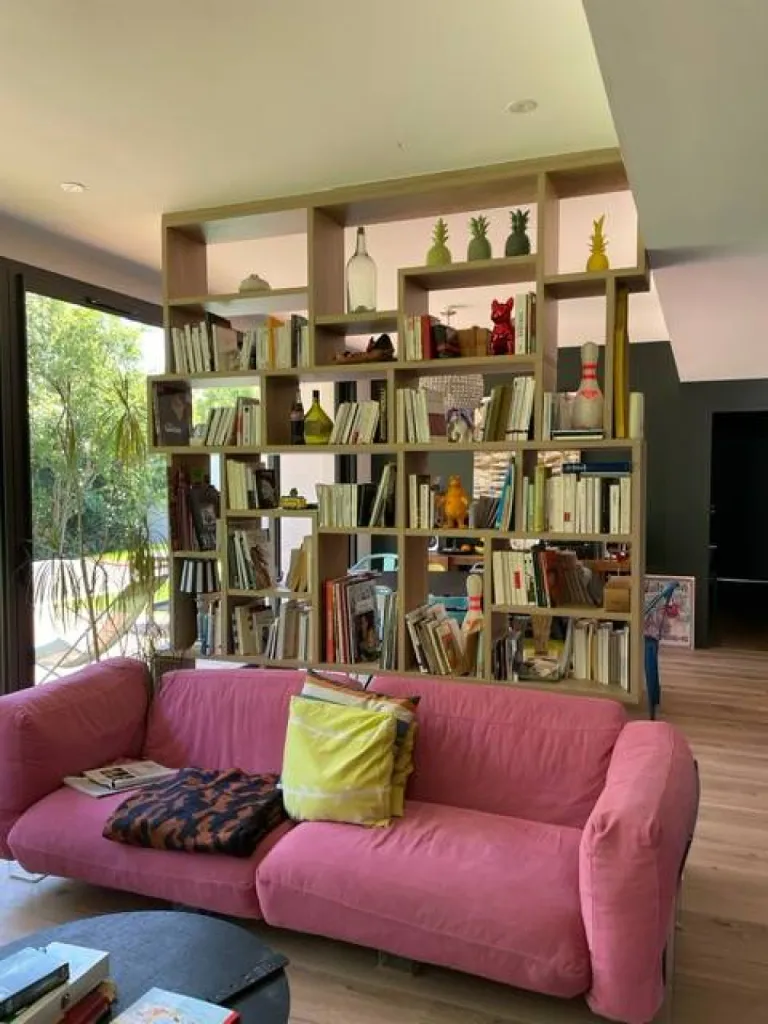 bibliothèque sol plafond destructurée séparation pièce gers