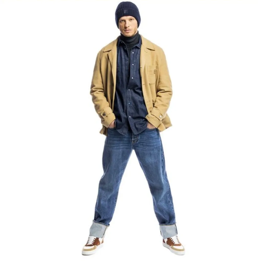 Jacob Cohen des jeans pour les hommes qui aiment être stylés et élégants.