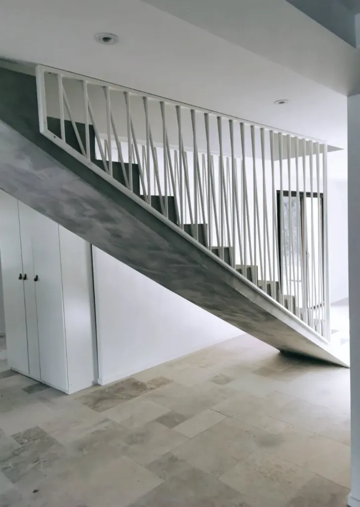 Garde corps design dans une villa au Tholonet