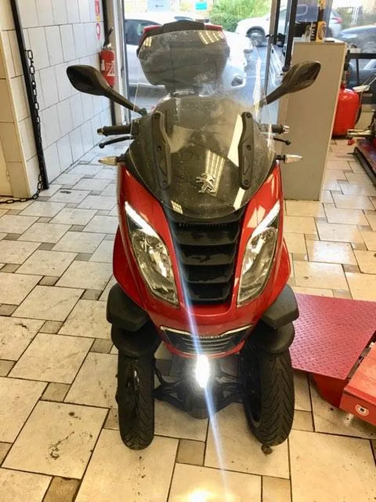 SCOOTER OCCASION PEUGEOT METROPOLIS LA VALETTE DU VAR