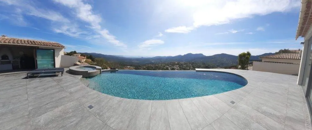 contour de piscine chanfreine sur dalle sur mesure toulon var