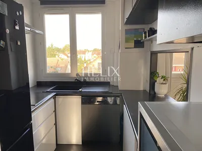 Le Pecq- quartier Mexique -3 pièces lumineux et traversant en parfait état