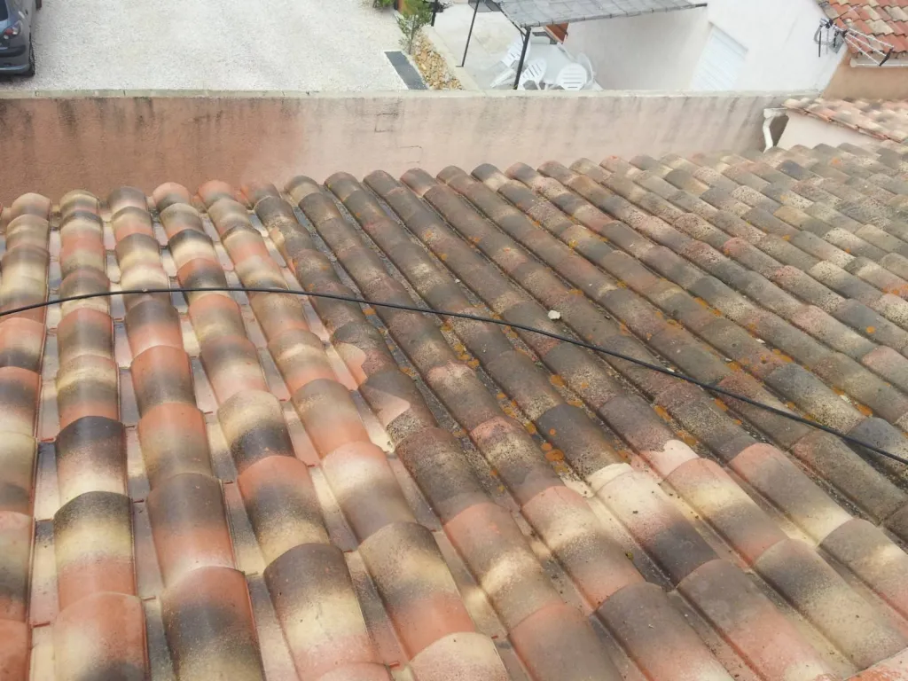 Nettoyage toiture sur aix en provence