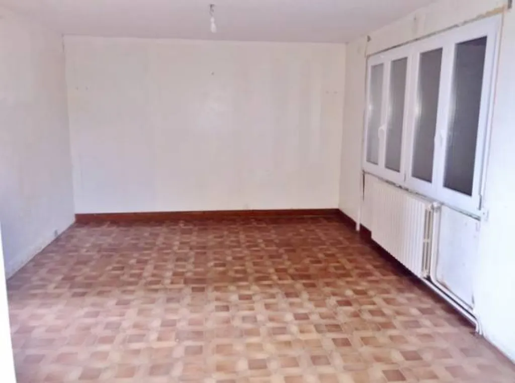 Vends pavillon plain pied proche commerces proche st pierre des fleurs 27