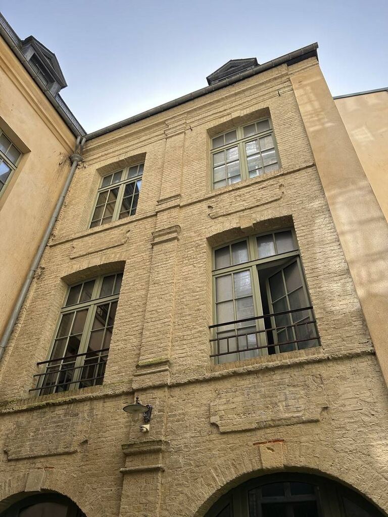 À vendre : Appartement rénové de 64,12 m² à Dieppe, entre plage et rue piétonne