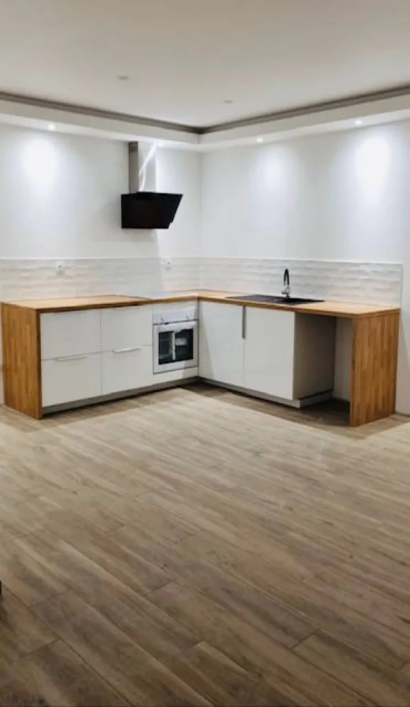 maison entièrement rénovée 76500