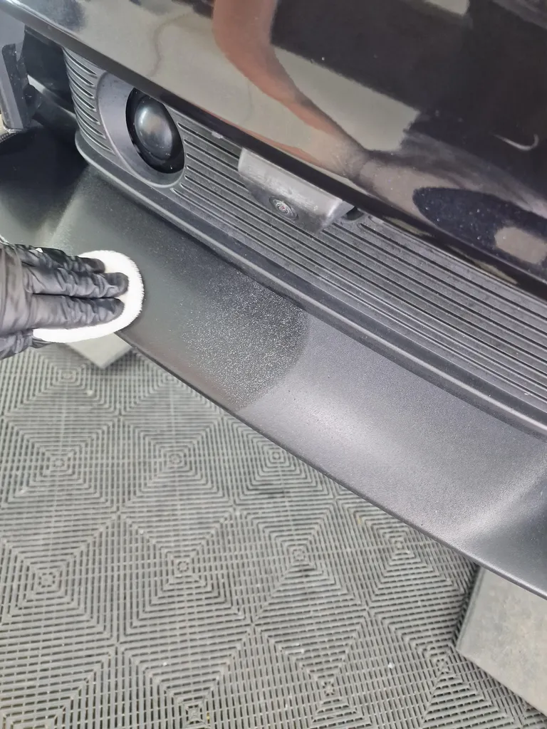 Detailing automobile intérieur et extérieur haut de gamme près de Caen