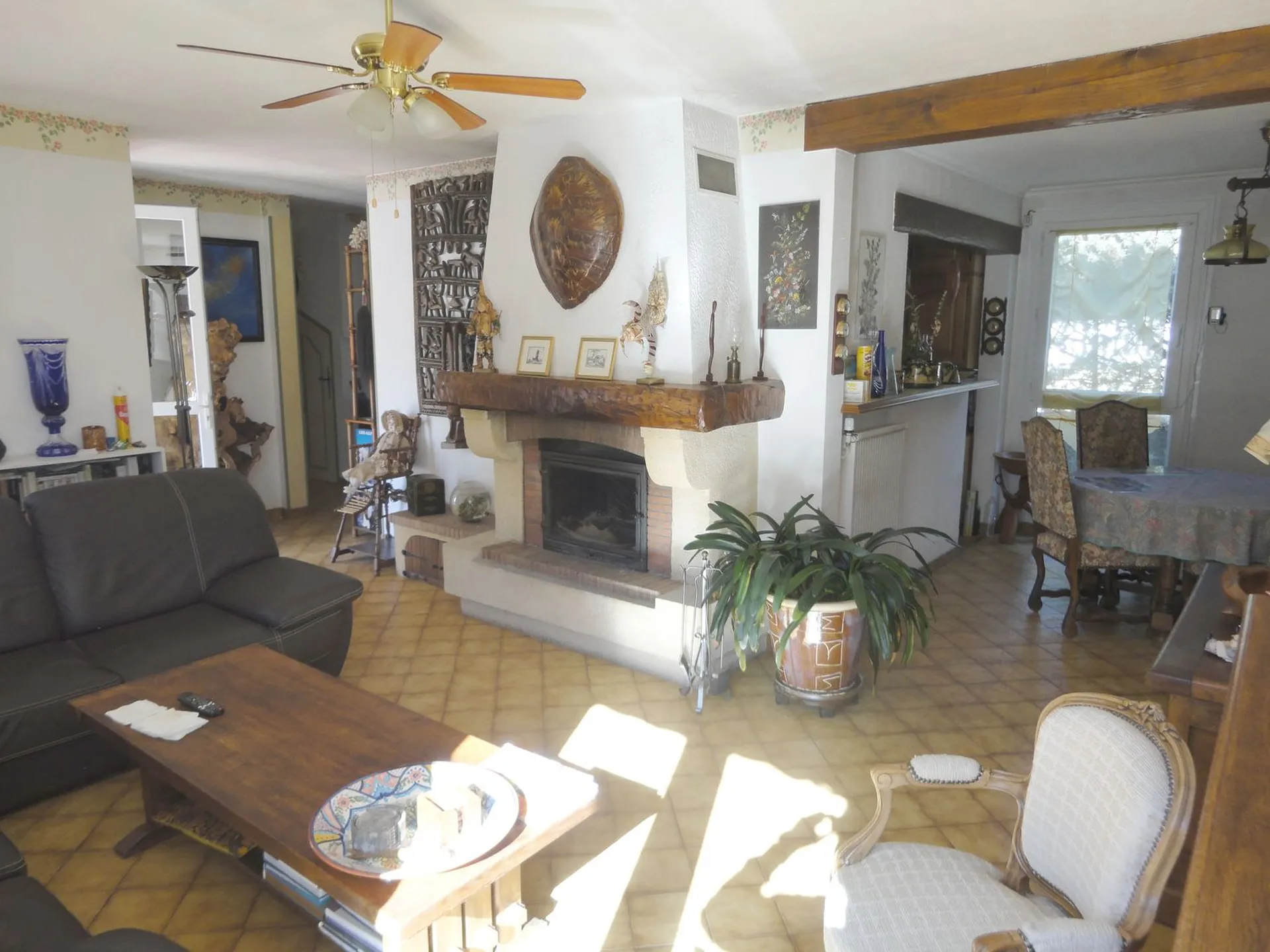 belle maison 4 Roquefort La Bédoule de plain pied au calme dans quartier recherché