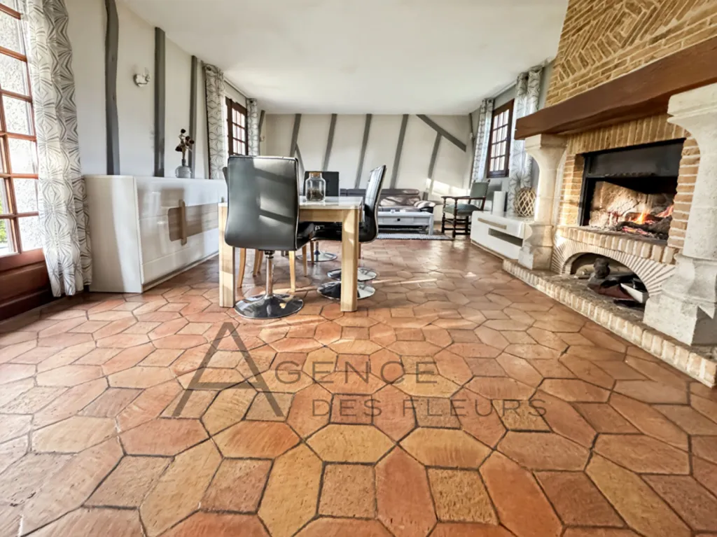 A vendre, jolie maison de 90m² sur un terrain de 2413 m² située au Bosc du Theil 27370
