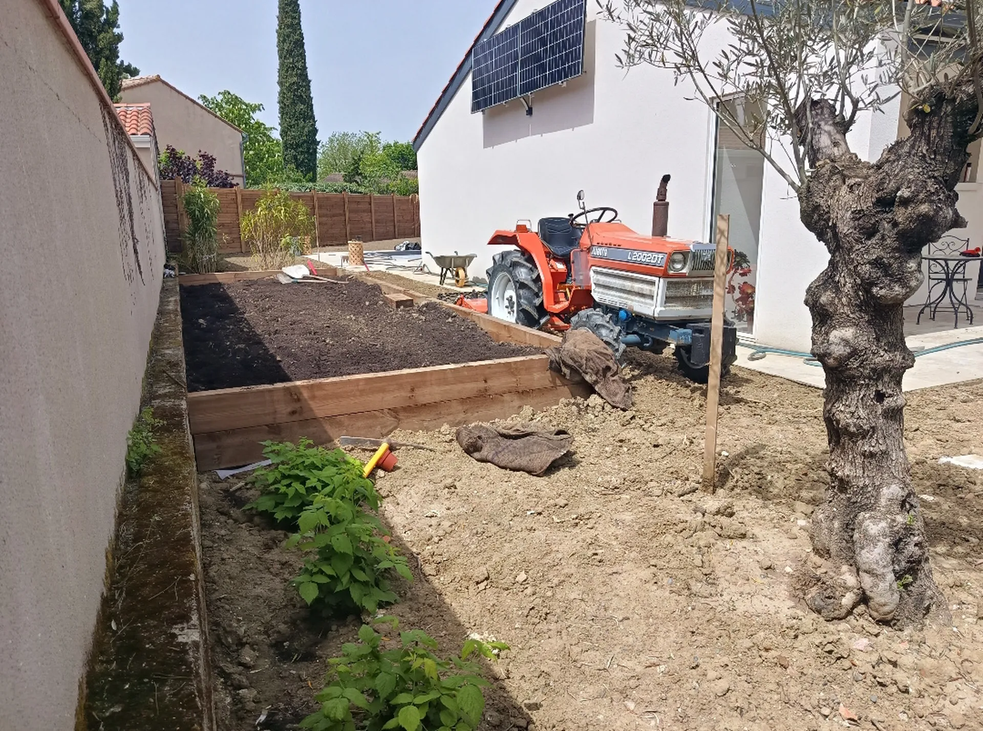 Arrosage intégré sur programmateur avec économie d'eau pour gazon et plantation à Tournefeuille proche de Colomiers.