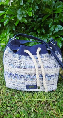 Sac aumôniere les Tropéziennes disponible chez Evasion Eu