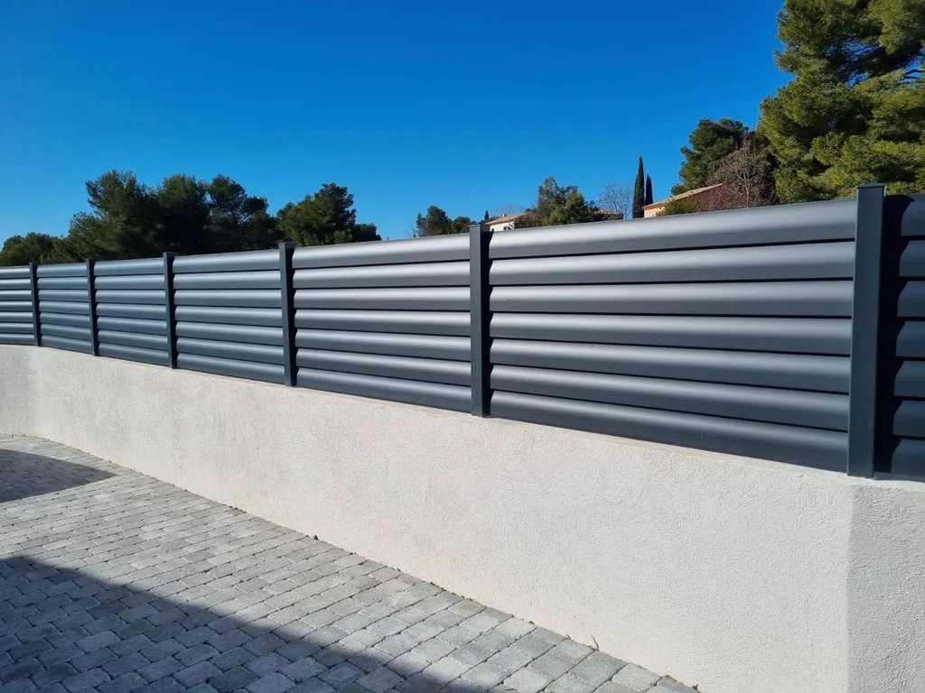 Clôture aluminium gris anthracite 13