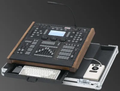 Location d'une console pour projecteurs asservis Scan Commander Ma Lighting