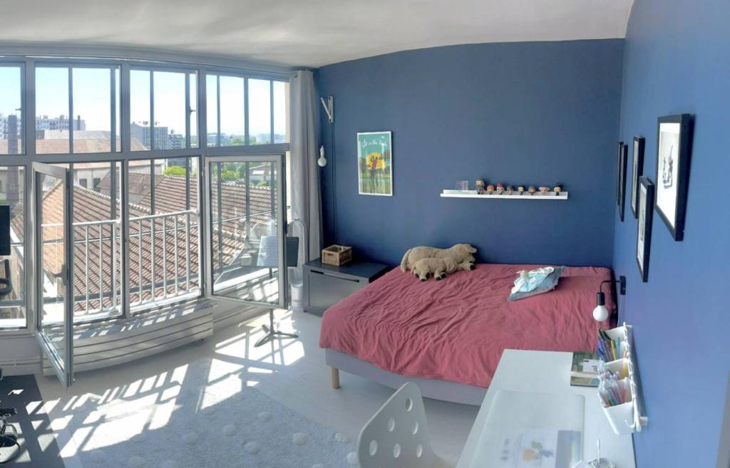 Vendu Exceptionnel Loft avec terrasse - Troyes (Aube)  