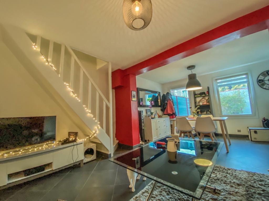 séjour avec carrelage