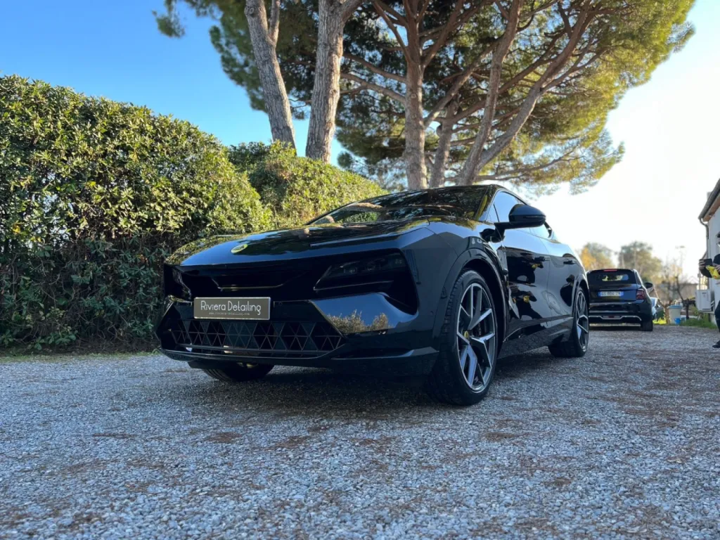 Riviera Detailling : spécialiste protection carrosserie - Lotus Eletre - Traitement céramique Gtechniq Côté d’Azur 06