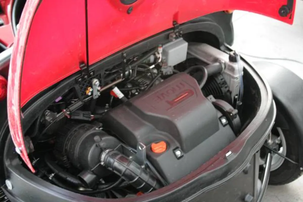 Vente voiture sans permis de la marque Secma F 440 2 places pres de Toulon dans le Var 83