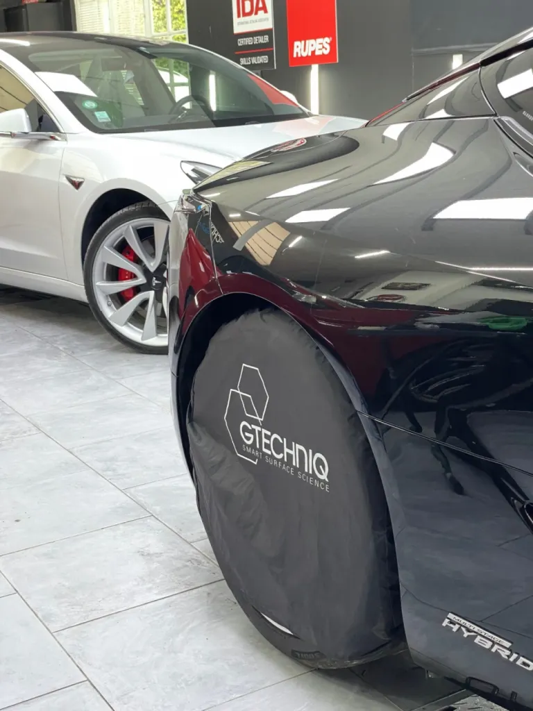 Traitement carrosserie et protection céramique Lexus LC 500 hybride à Cannes près d’Antibes