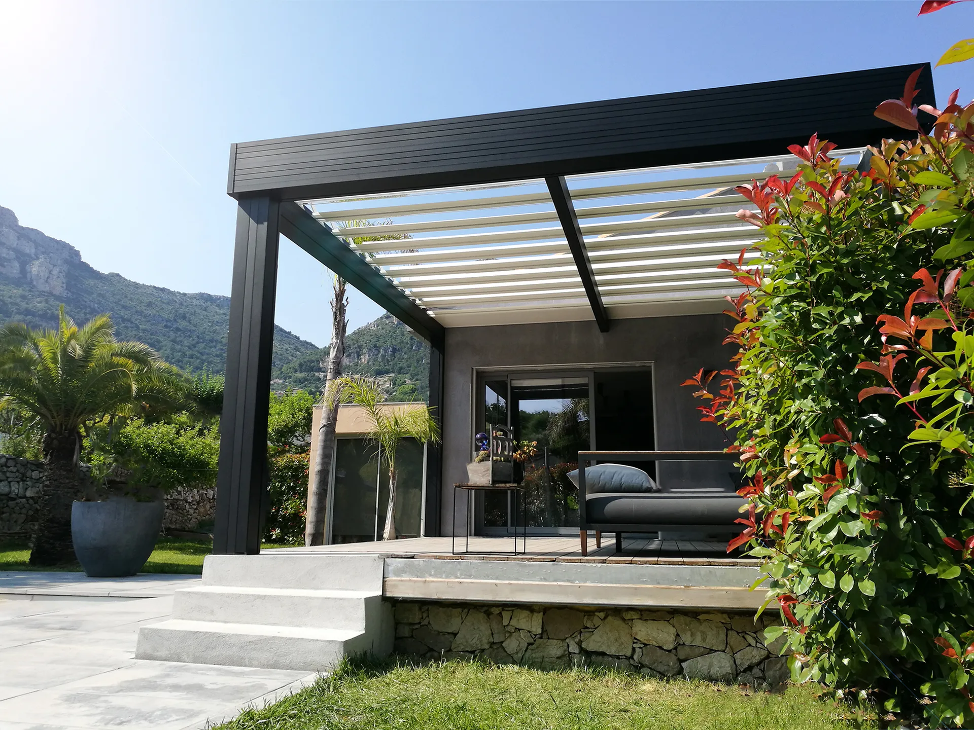Pergola Ciel Ouv'air à lames rétractables à Avignon